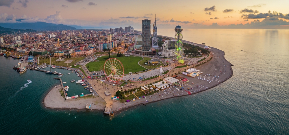 Karadeniz Rüyası Ve Batum Turu (İstanbul Hareketli)