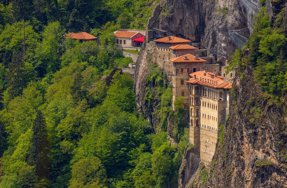 Karadeniz Rüzgarı Ve Batum Turu (İstanbul Hareketli)